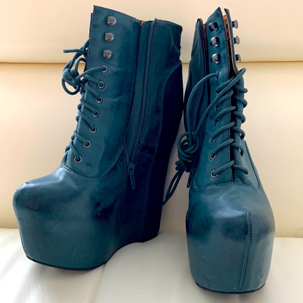 Jeffrey Campbell•Platform Wedge•Dark Forest Green•Women’s Size 8